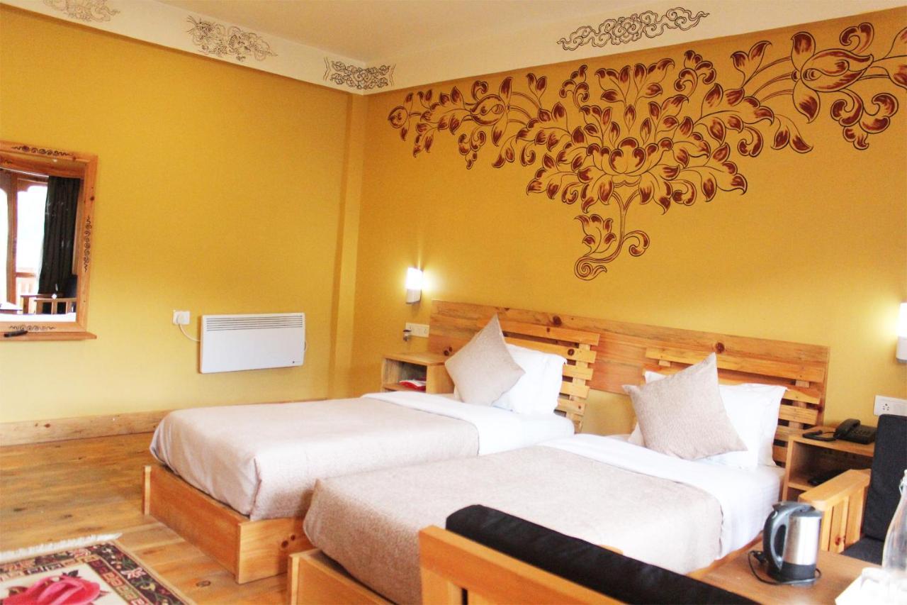 Rema Resort พาโร ภายนอก รูปภาพ