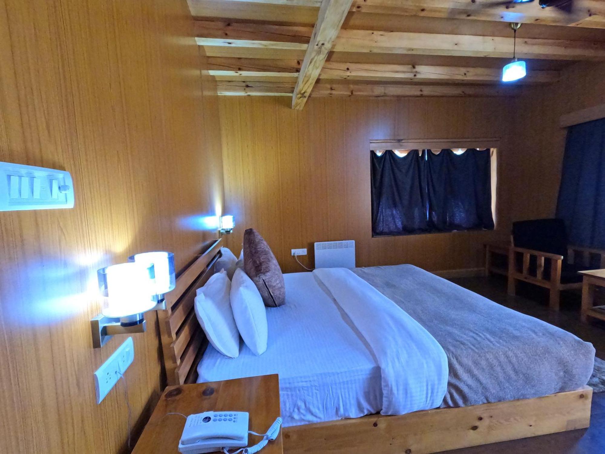 Rema Resort พาโร ภายนอก รูปภาพ