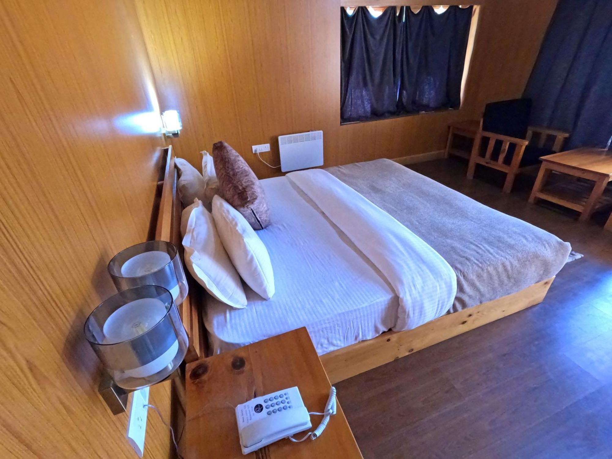 Rema Resort พาโร ภายนอก รูปภาพ