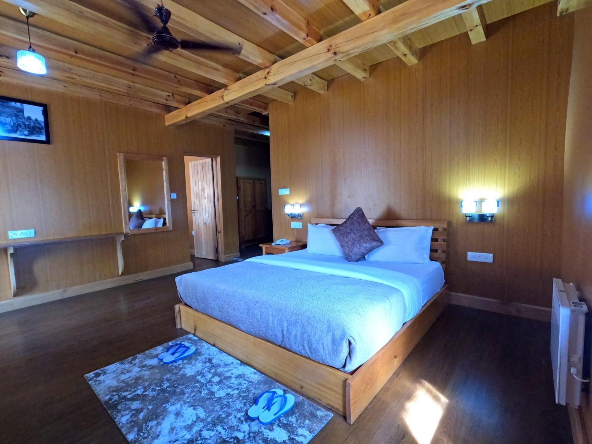 Rema Resort พาโร ภายนอก รูปภาพ
