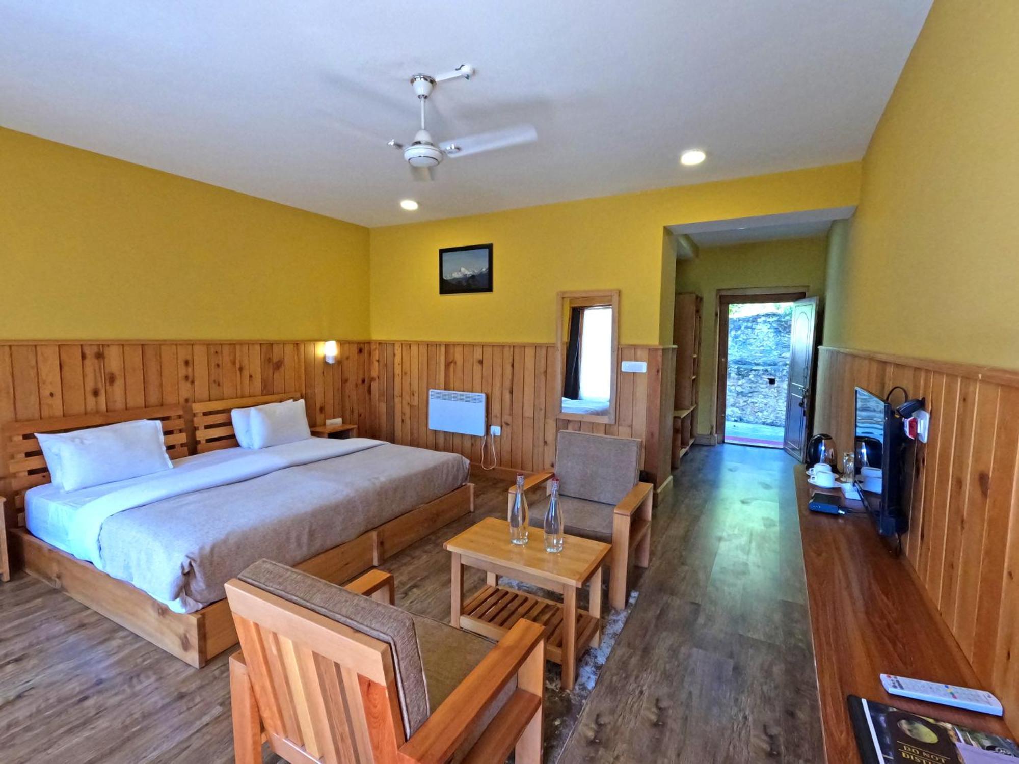 Rema Resort พาโร ภายนอก รูปภาพ